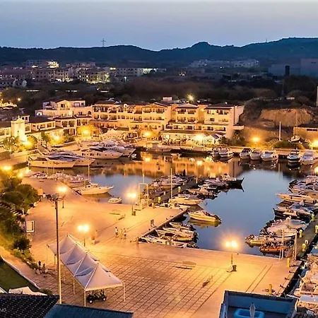 La Residenza Del Porto Apartment Santa Teresa Gallura